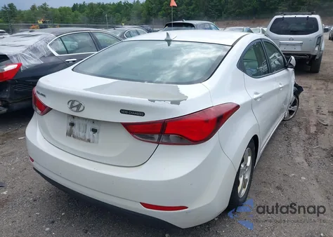 2015 Hyundai Elantra Se z USA, uszkodzony, nr VIN 5NPDH4AE2FH592038